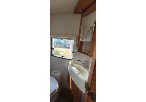 Low Profile Motorhome KNAUS Tabbert en Sale Occasion