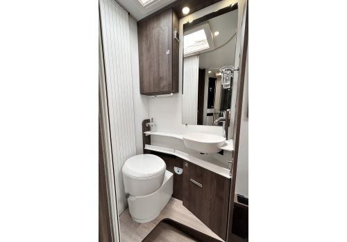 Integral Motorhome BENIMAR Amphitryon 997 en Sale Occasion