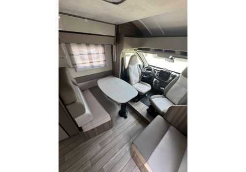 Low Profile Motorhome ROLLER TEAM Kronos 265 TL en Catalog