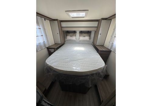 Low Profile Motorhome ROLLER TEAM Kronos 265 TL en Catalog