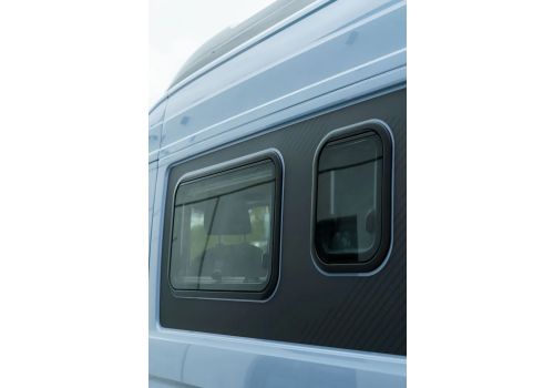 Camper Van SUNLIGHT IBEX 604D en Catalog