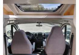 Low Profile Motorhome SUNLIGHT T 58 en Rent