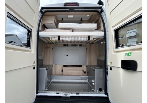 Camper Van DREAMER Dreamer Family Van Select modelo 2024 en Sale Occasion
