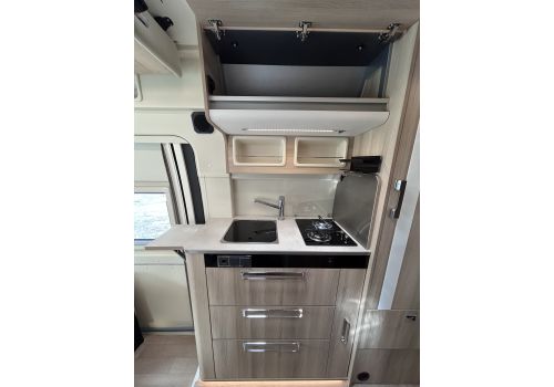 Camper Van DREAMER Dreamer Family Van Select modelo 2024 en Sale Occasion