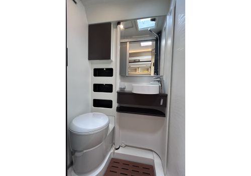Camper Van DREAMER Dreamer Family Van Select modelo 2024 en Sale Occasion