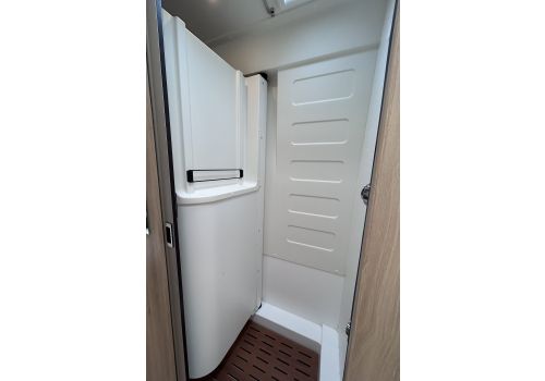 Camper Van DREAMER Dreamer Family Van Select modelo 2024 en Sale Occasion