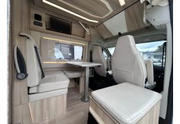Camper Van DREAMER Dreamer Family Van Select modelo 2024 en Sale Occasion