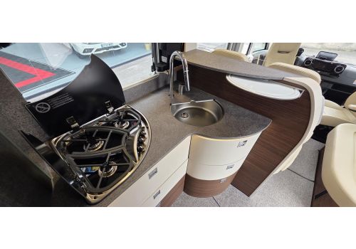 Integral Motorhome CARTHAGO C Line 6.2 XL en Catalog
