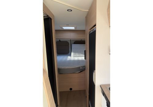 Camper Van RAPIDO V64 en Catalog