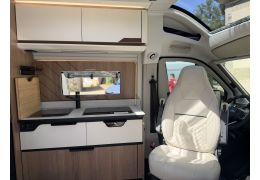 Camper Van RAPIDO V64 en Catalog