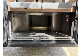 Camper Van RAPIDO V64 en Catalog