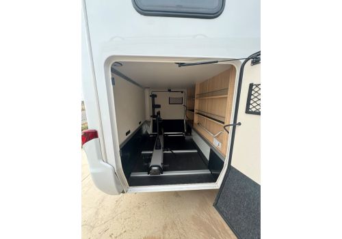 Integral Motorhome HYMER B 680 MC en Sale Occasion