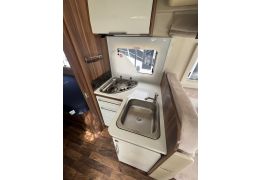 Low Profile Motorhome ROLLER TEAM Zefiro 282 TL en Sale Occasion