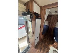 Low Profile Motorhome ROLLER TEAM Zefiro 282 TL en Sale Occasion
