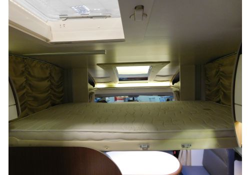 Low Profile Motorhome ILUSION Irius 730 Km 0 en Sale Occasion