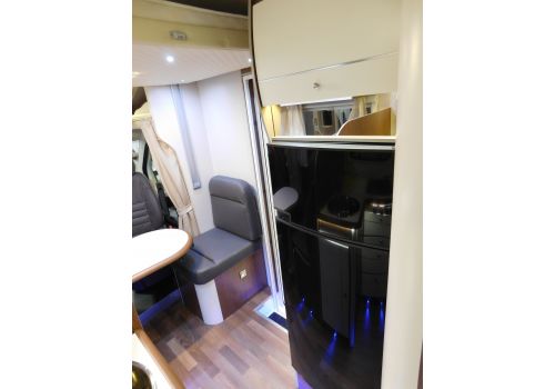 Low Profile Motorhome ILUSION Irius 730 Km 0 en Sale Occasion