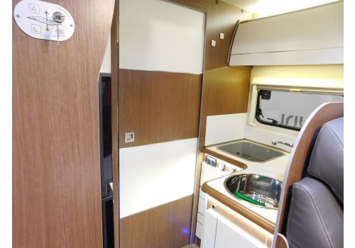 Low Profile Motorhome ILUSION Irius 730 Km 0 en Sale Occasion