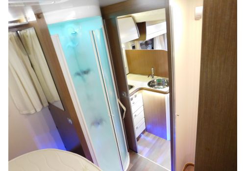 Low Profile Motorhome ILUSION Irius 730 Km 0 en Sale Occasion
