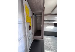 Low Profile Motorhome ROLLER TEAM Zefiro 266 TL Power Edition en Catalog