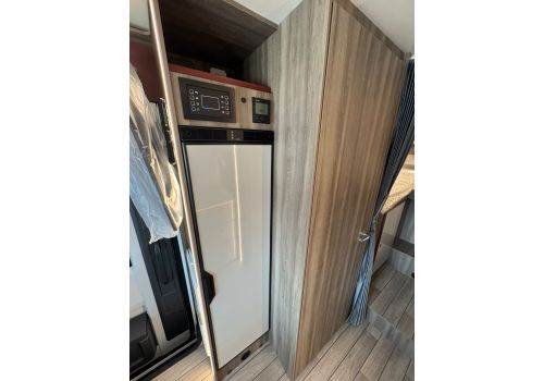 Capuchina Motorhome ROLLER TEAM Kronos 284 M en Sale Occasion