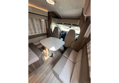 Low Profile Motorhome ROLLER TEAM Kronos 298 TL en Catalog