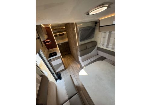 Low Profile Motorhome ROLLER TEAM Kronos 298 TL en Catalog
