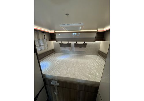 Low Profile Motorhome ROLLER TEAM Kronos 298 TL en Catalog