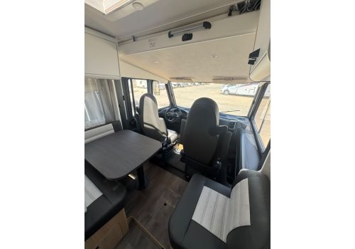 Integral Motorhome SUNLIGHT I 69 L Adventure en Catalog