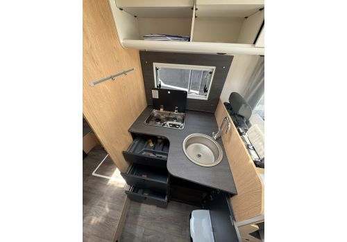 Integral Motorhome SUNLIGHT I 69 L Adventure en Catalog