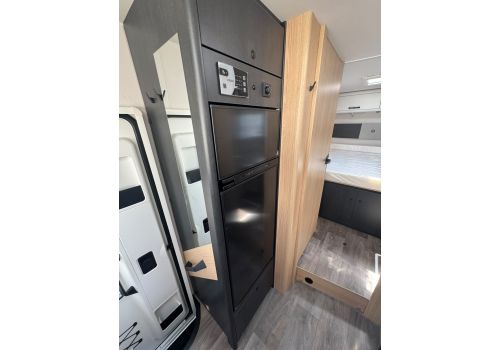 Integral Motorhome SUNLIGHT I 69 L Adventure en Catalog
