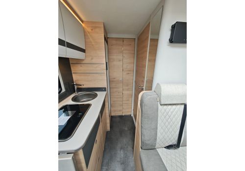 Integral Motorhome DETHLEFFS I6 en Catalog