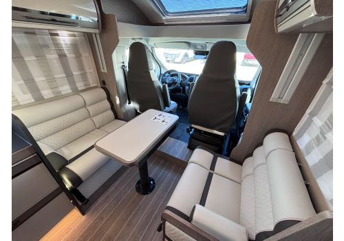 Low Profile Motorhome ROLLER TEAM Zefiro 287 TL Power Edition en Catalog