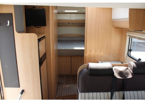 Low Profile Motorhome SUNLIGHT T-69 L en Sale Occasion