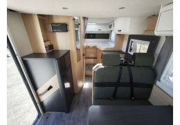 Low Profile Motorhome SUNLIGHT T670S en Catalog