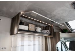 Low Profile Motorhome ROLLER TEAM Kronos 288TL Black Edition en Catalog