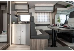 Low Profile Motorhome ROLLER TEAM Kronos 288TL Black Edition en Catalog