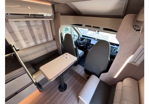 Low Profile Motorhome ROLLER TEAM Zefiro 266 TL en Catalog