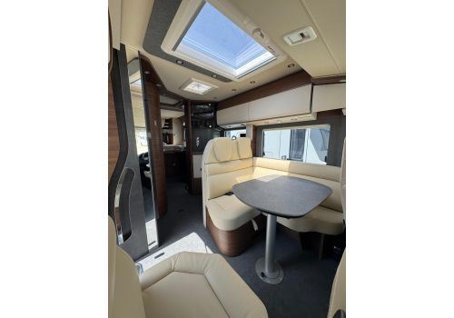 Integral Motorhome CARTHAGO Chic C-Line I 5.0 L QB en Catalog
