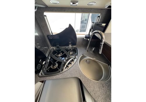 Integral Motorhome CARTHAGO Chic C-Line I 5.0 L QB en Catalog