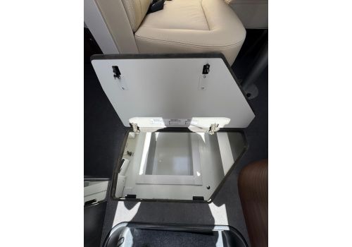 Integral Motorhome CARTHAGO Chic C-Line I 5.0 L QB en Catalog