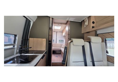 Camper Van DREAMER Living Van en Catalog