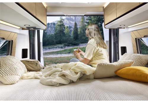 Camper Van DREAMER Lift Van Select en Catalog