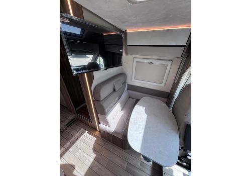 Low Profile Motorhome ROLLER TEAM Kronos 281 TL FIT en Catalog