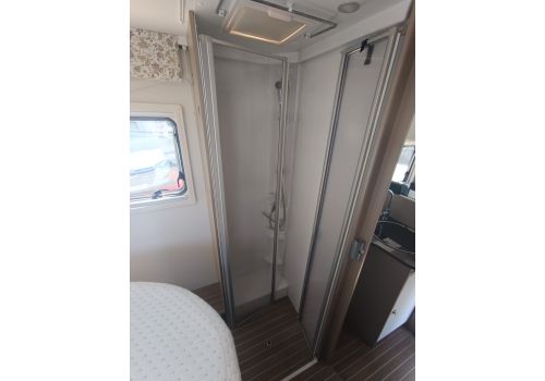 Low Profile Motorhome ETRUSCO T 6900 QB en Sale Occasion