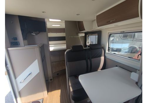 Low Profile Motorhome ETRUSCO T 6900 QB en Sale Occasion