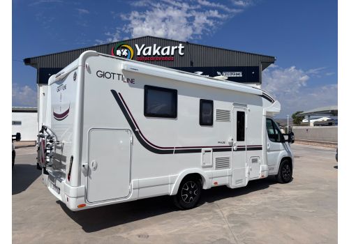 Low Profile Motorhome GIOTTILINE Siena 395 Privilege en Sale Occasion