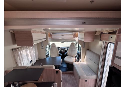Low Profile Motorhome GIOTTILINE Siena 395 Privilege en Sale Occasion