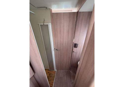 Low Profile Motorhome GIOTTILINE Siena 395 Privilege en Sale Occasion