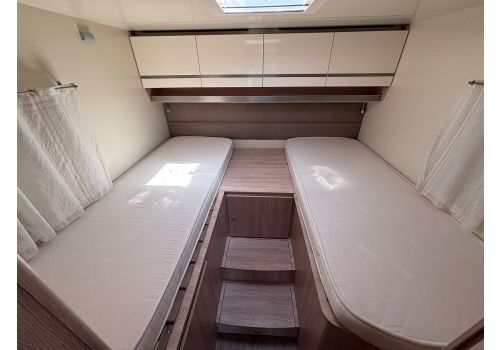 Low Profile Motorhome GIOTTILINE Siena 395 Privilege en Sale Occasion