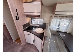 Low Profile Motorhome GIOTTILINE Siena 395 Privilege en Sale Occasion